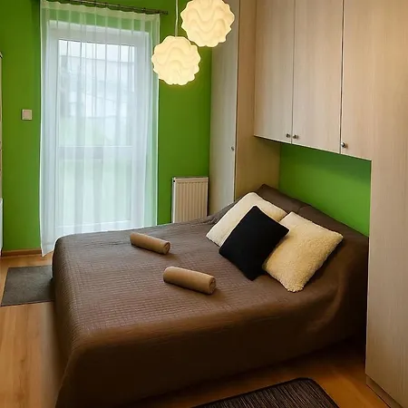 Apartamento Zajezdnia Hallera